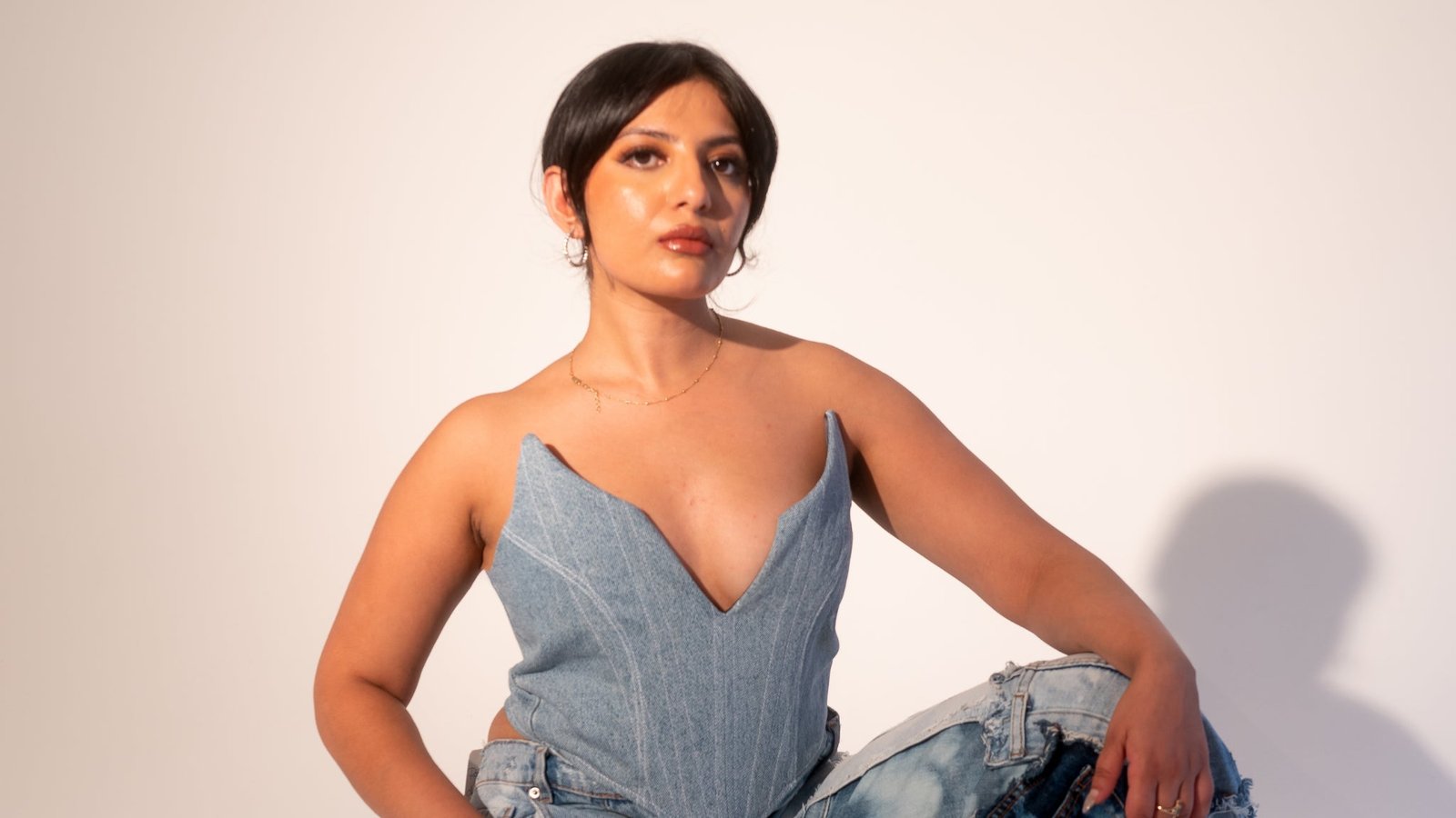 Gauri B